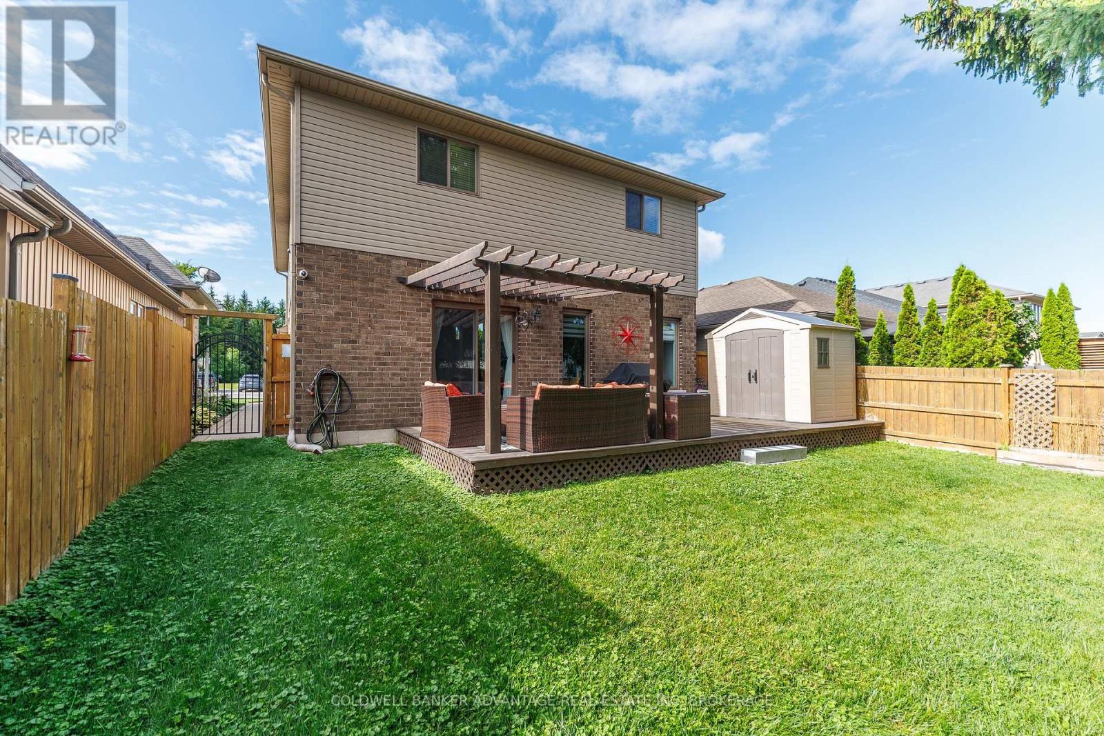 395 MICHAEL DRIVE - 18