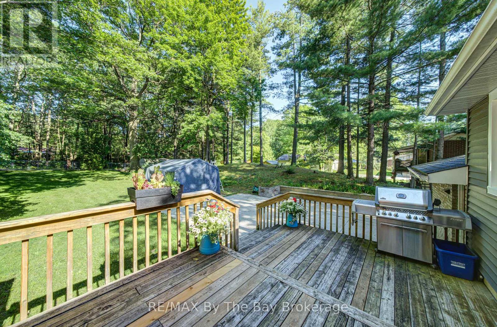 9 FREDERICK DRIVE - 37