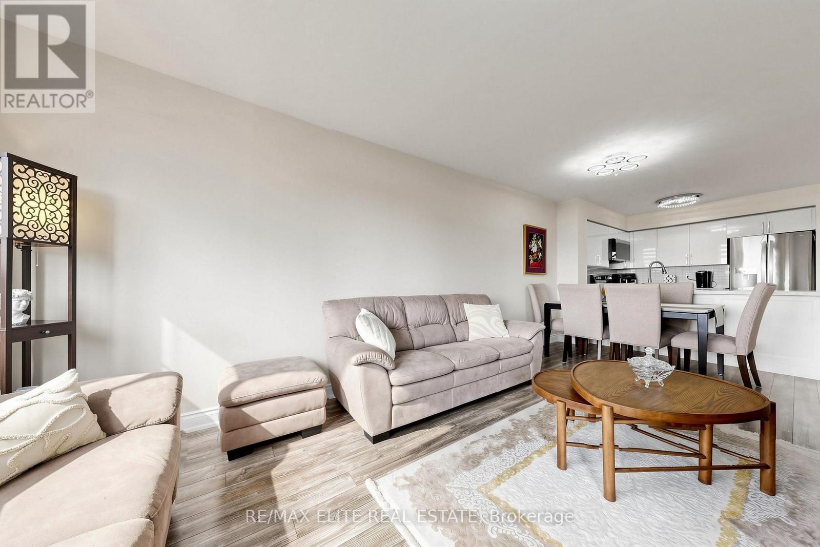 #1205 9 NORTHERN HEIGHTS DRIVE - 4