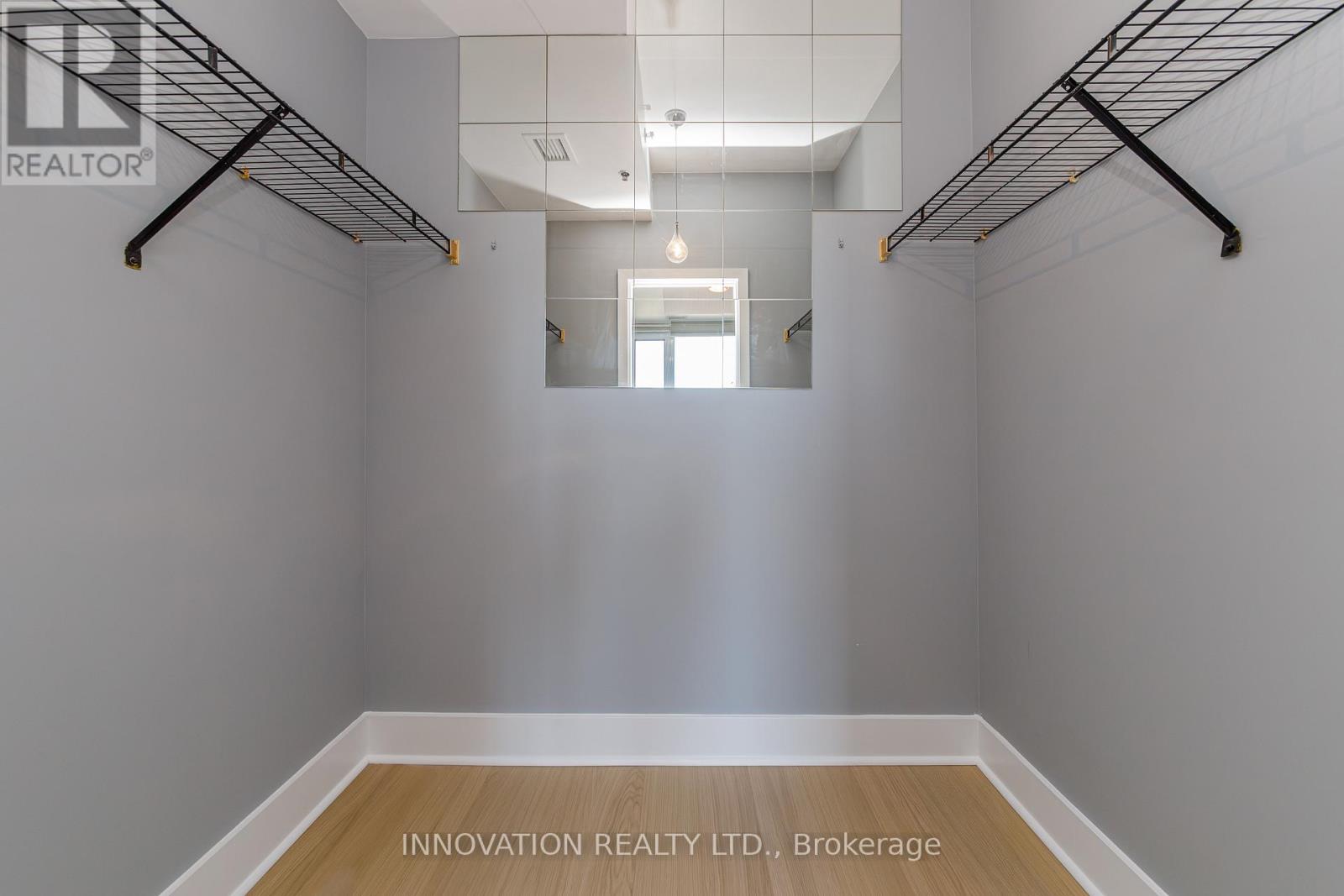#209 88 RICHMOND ROAD - 12