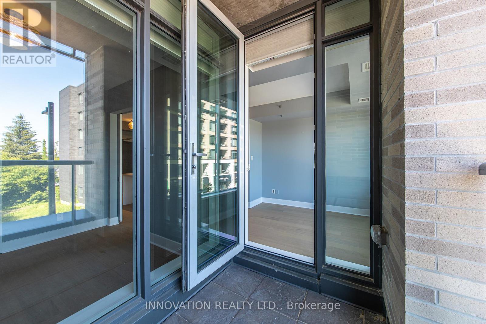 #209 88 RICHMOND ROAD - 20