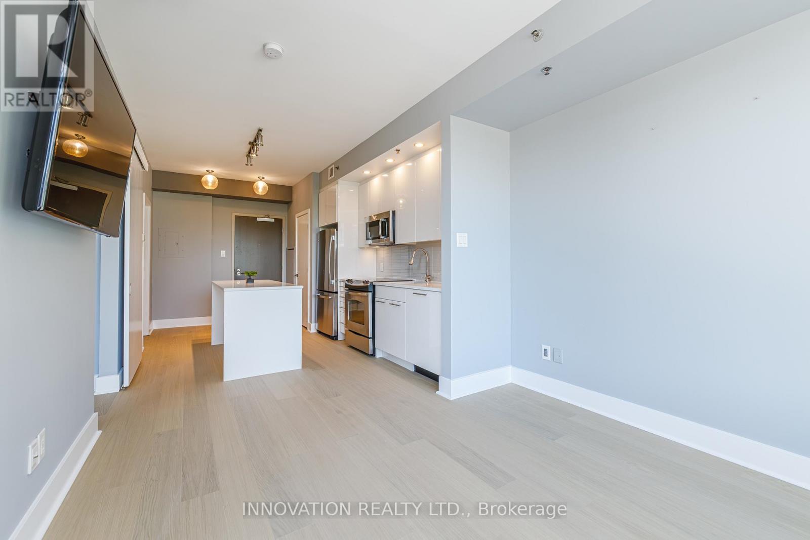 #209 88 RICHMOND ROAD - 14