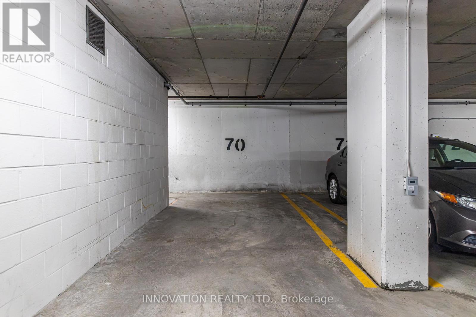 #209 88 RICHMOND ROAD - 45