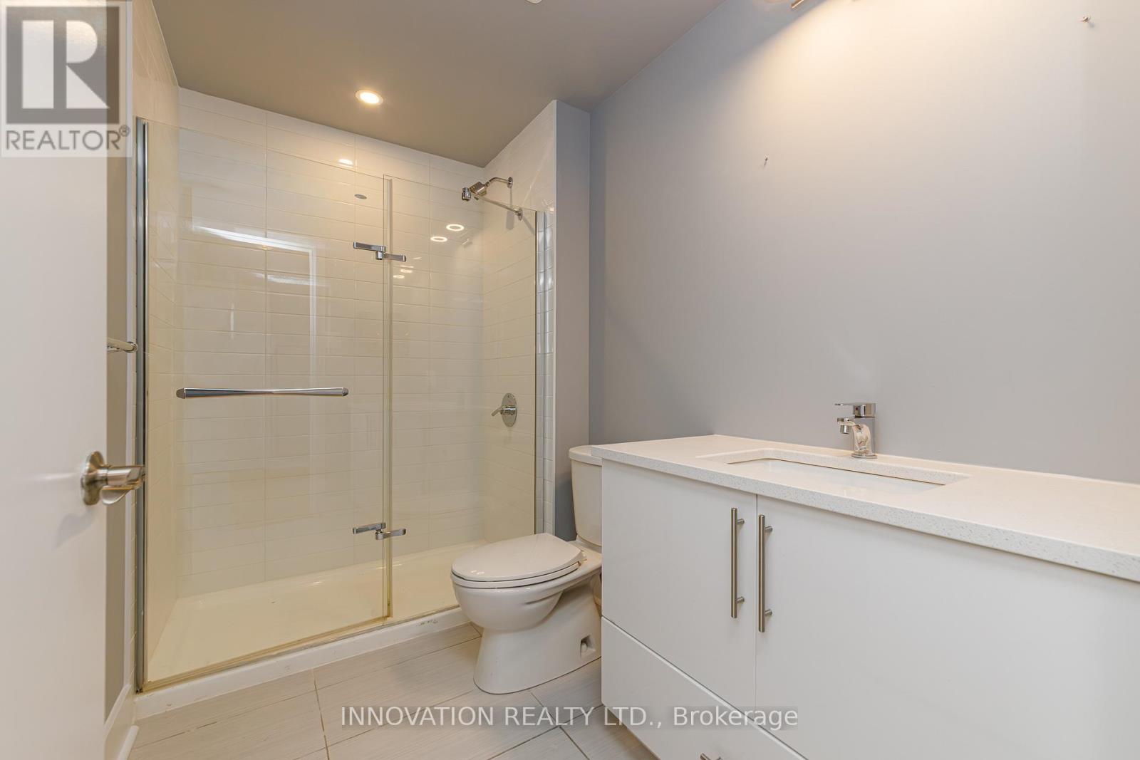 #209 88 RICHMOND ROAD - 7