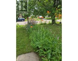26 Nipissing Drive, Toronto, ON M9B4V5 Photo 11