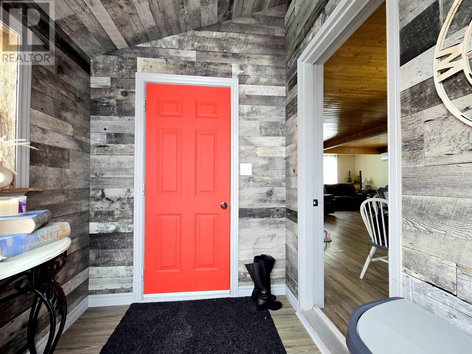 2816 Barronsfield Road - 4