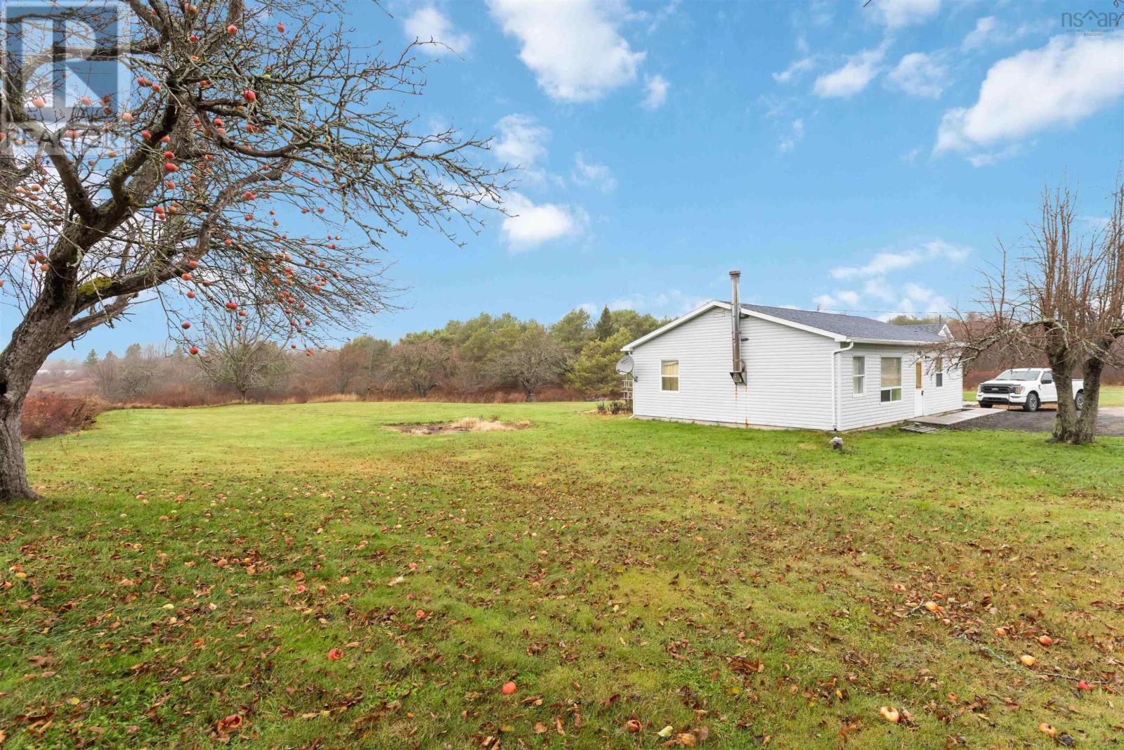 3321 Highway 201 - 11