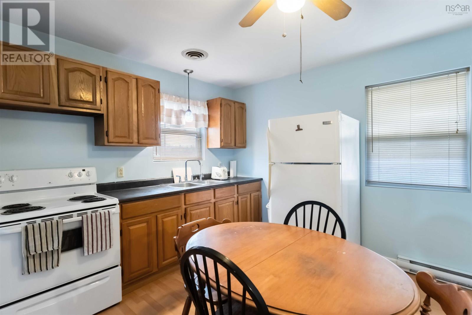 3321 Highway 201 - 30