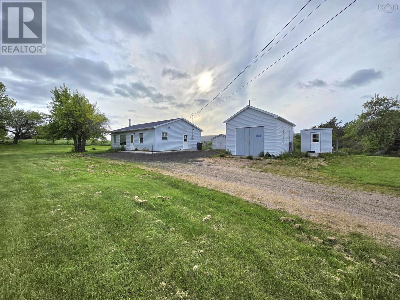 3321 Highway 201 - 2