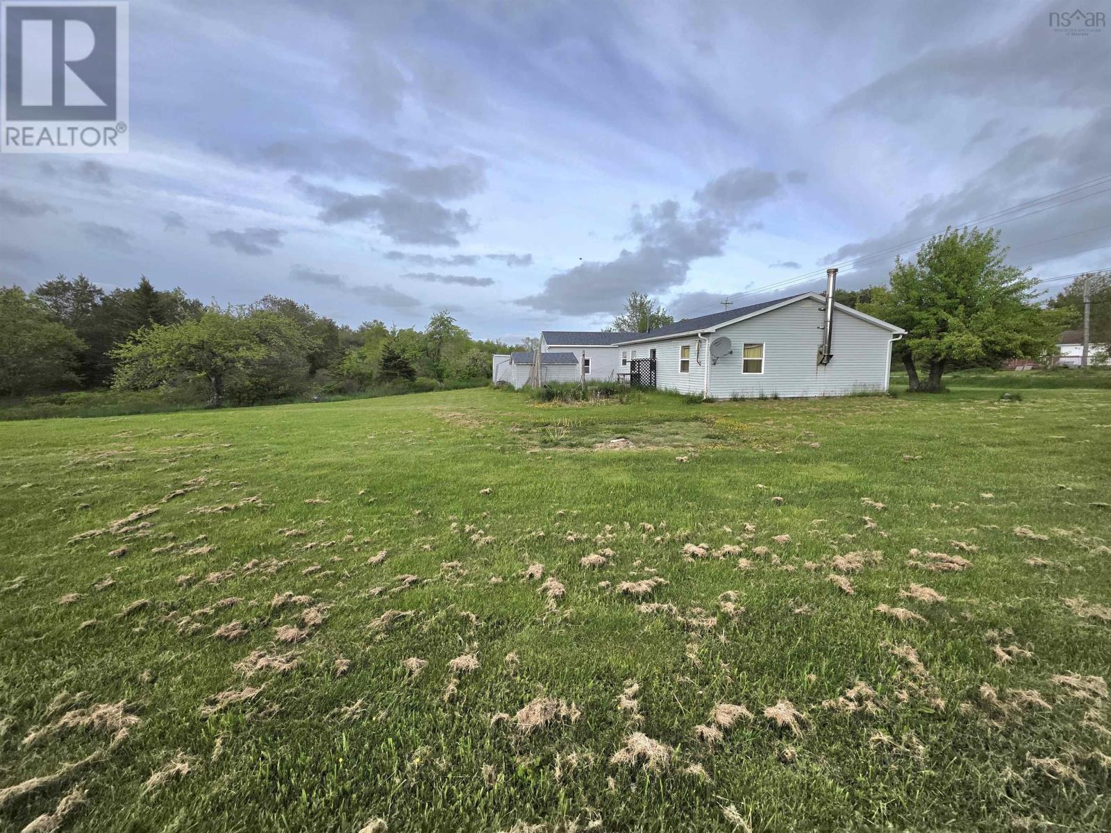 3321 Highway 201 - 7