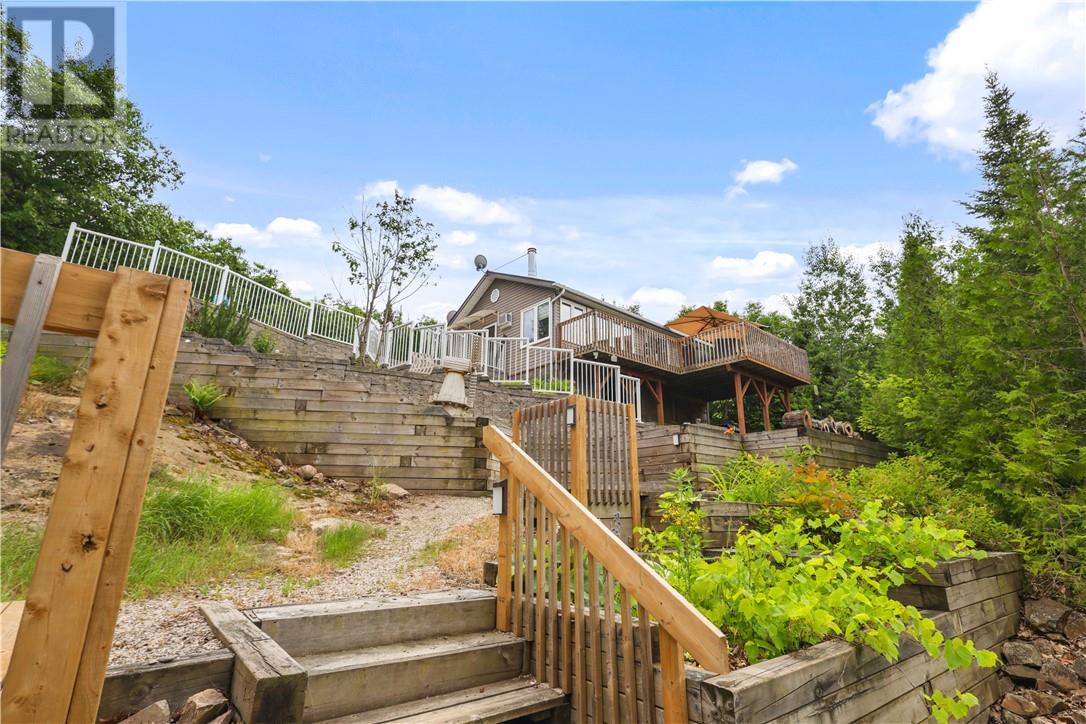 2084 BASS LAKE Road - Image 6