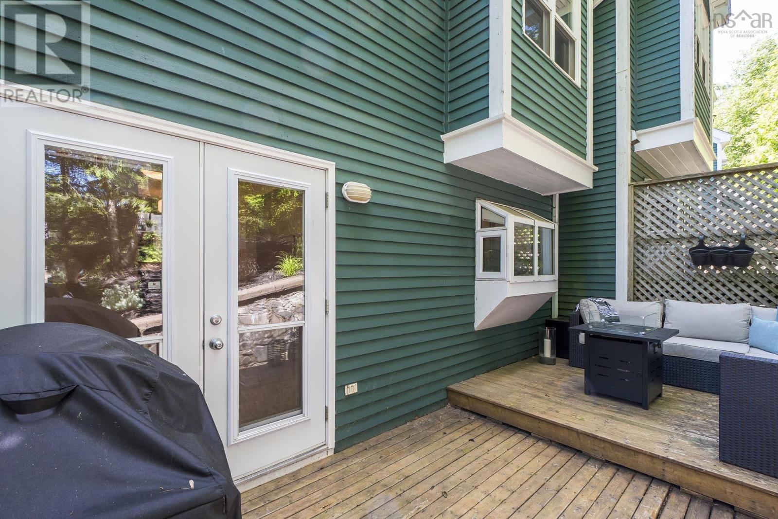270 Spinnaker Drive - 31