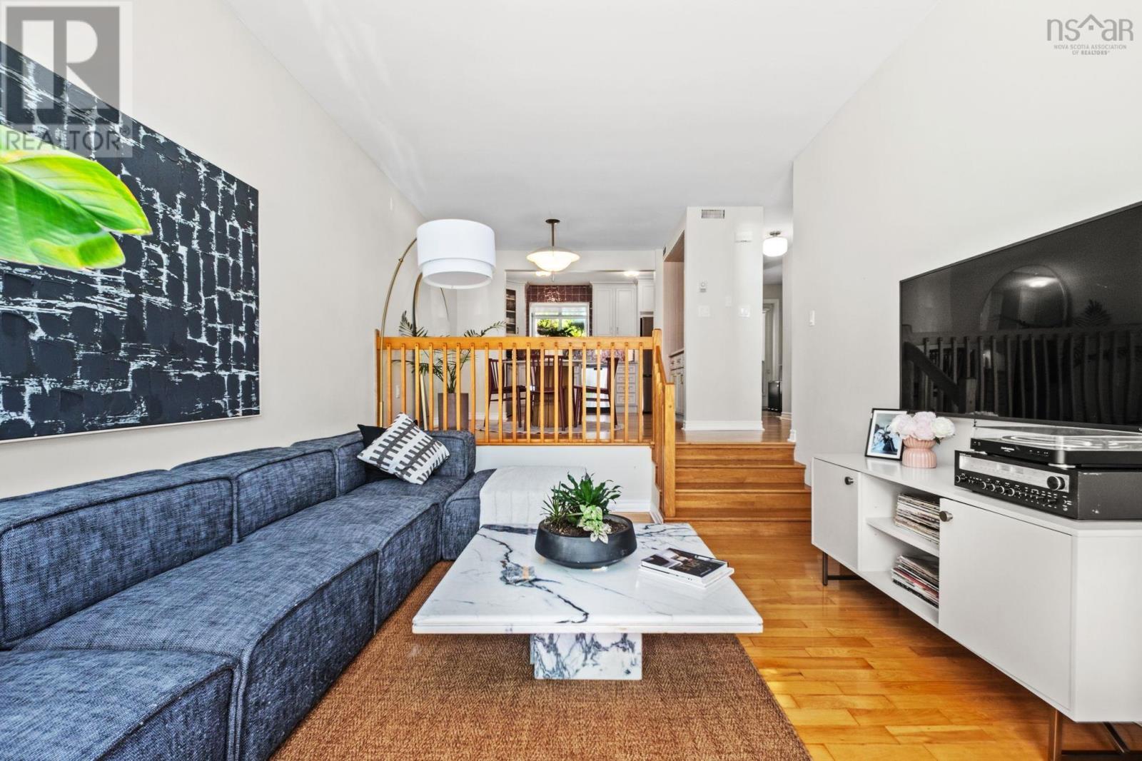 270 Spinnaker Drive - 4
