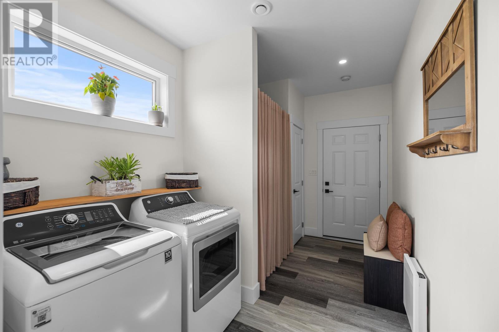 348 Shady Acres - 33