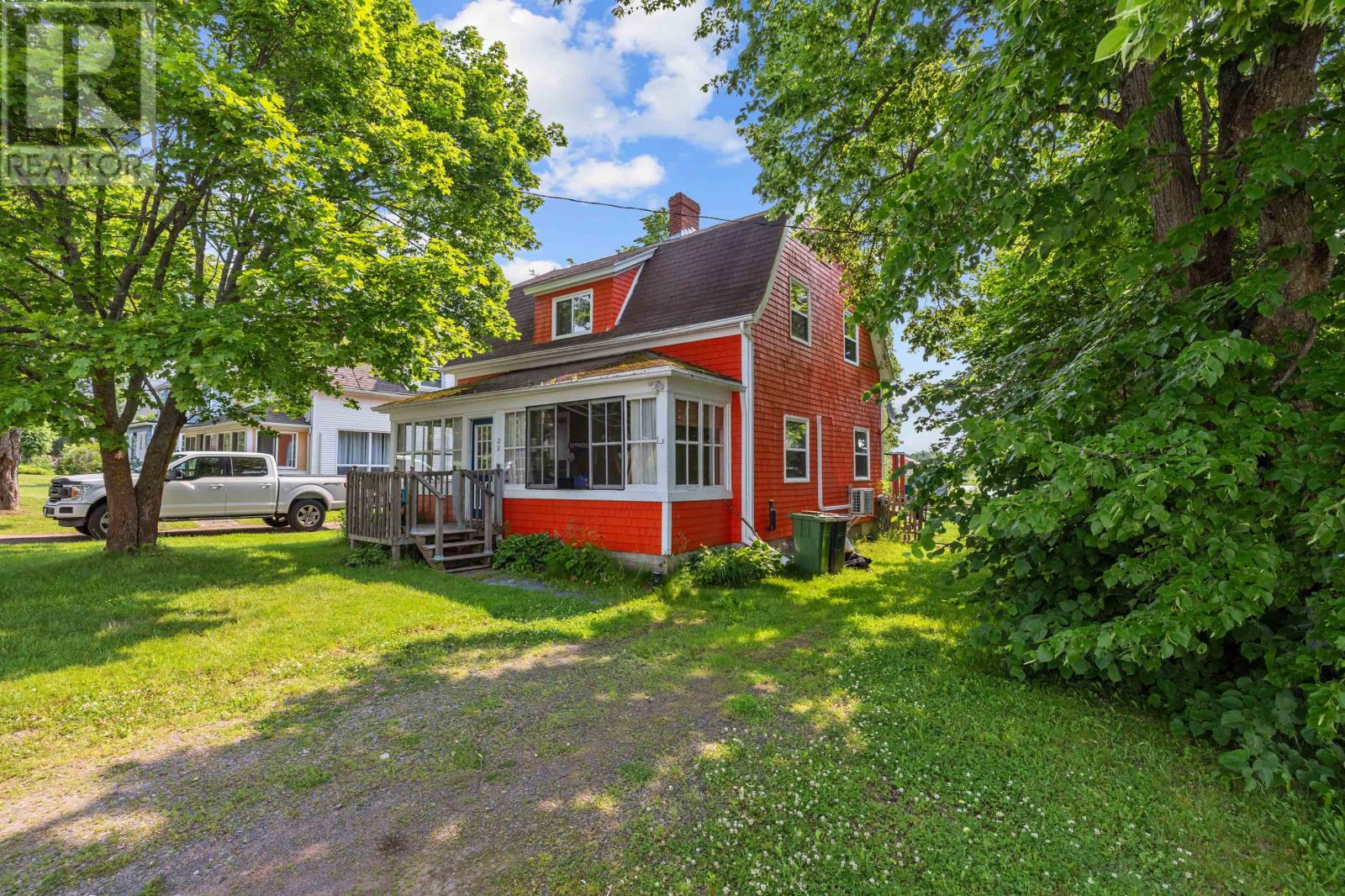 22 Egan Street - 1