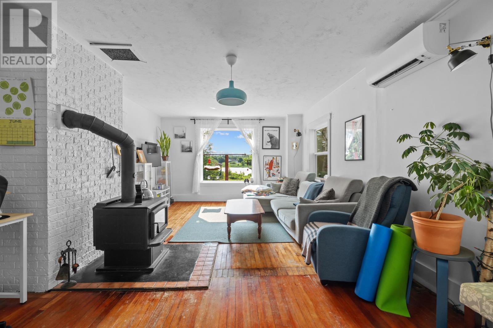 22 Egan Street - 6