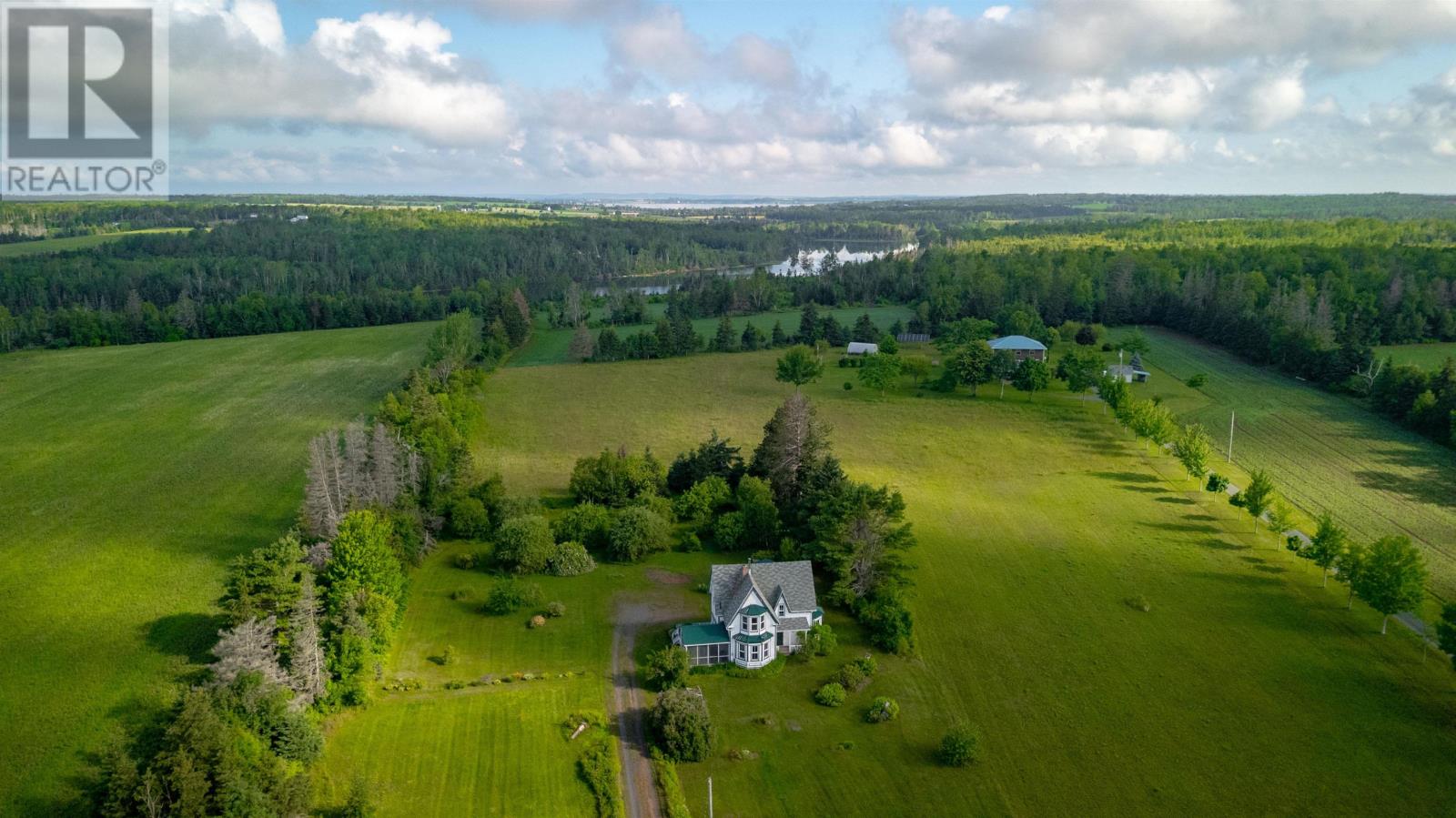 205 Pinette Road - 10