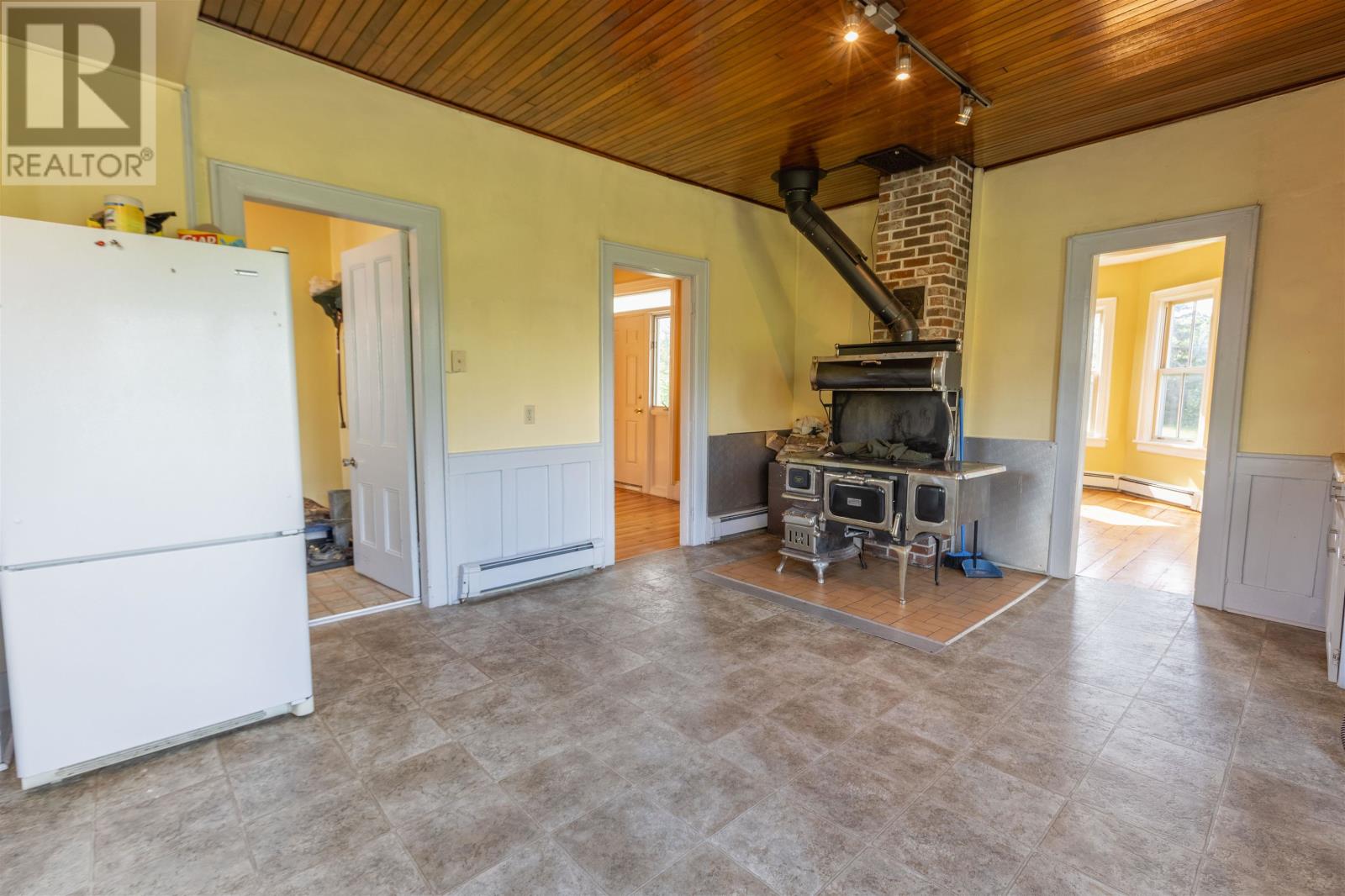 205 Pinette Road - 17