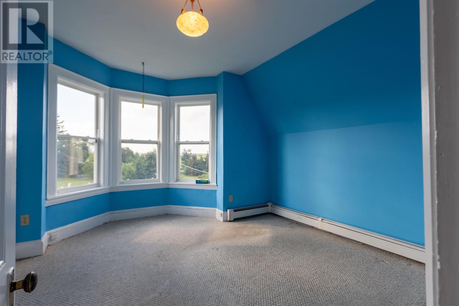 205 Pinette Road - 32