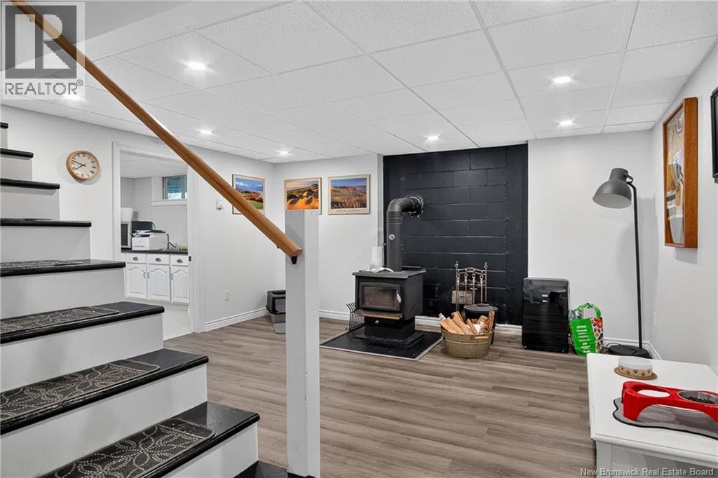 6 Donald Road - Image 32