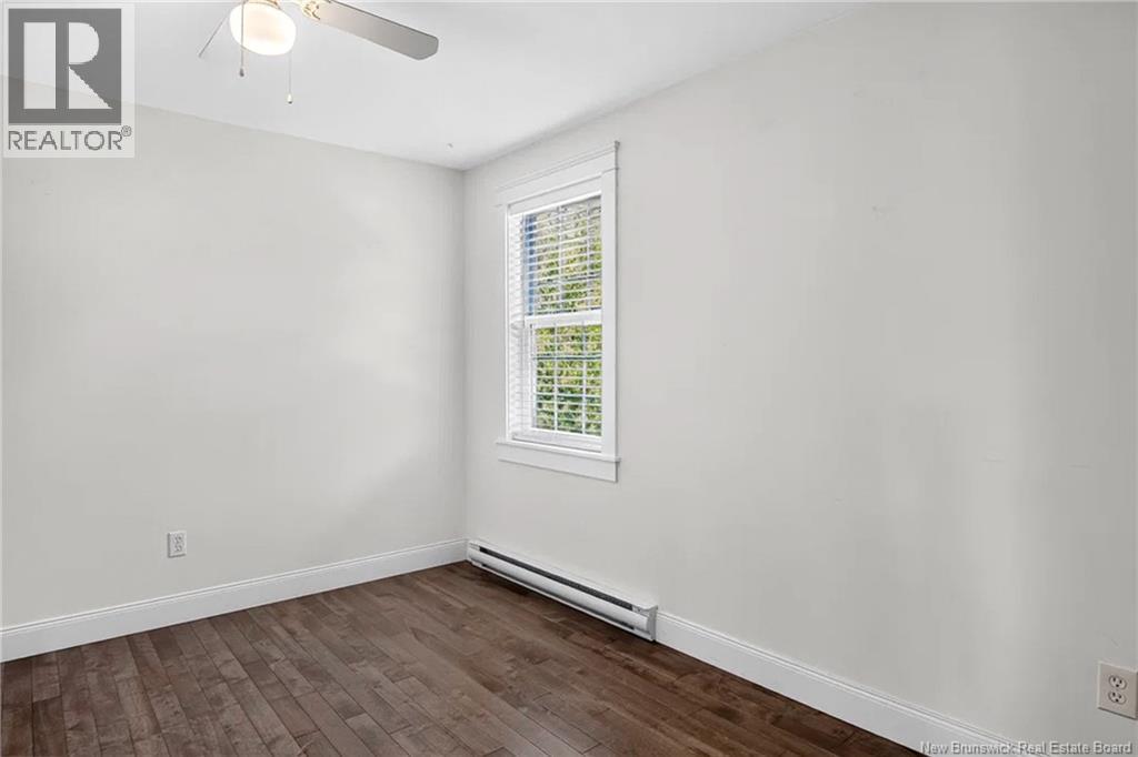 6 Donald Road - Image 22