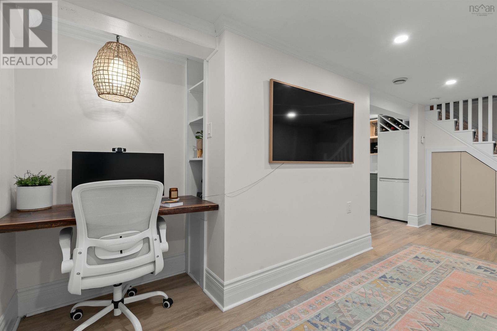 2500 Armcrescent West Avenue - 37