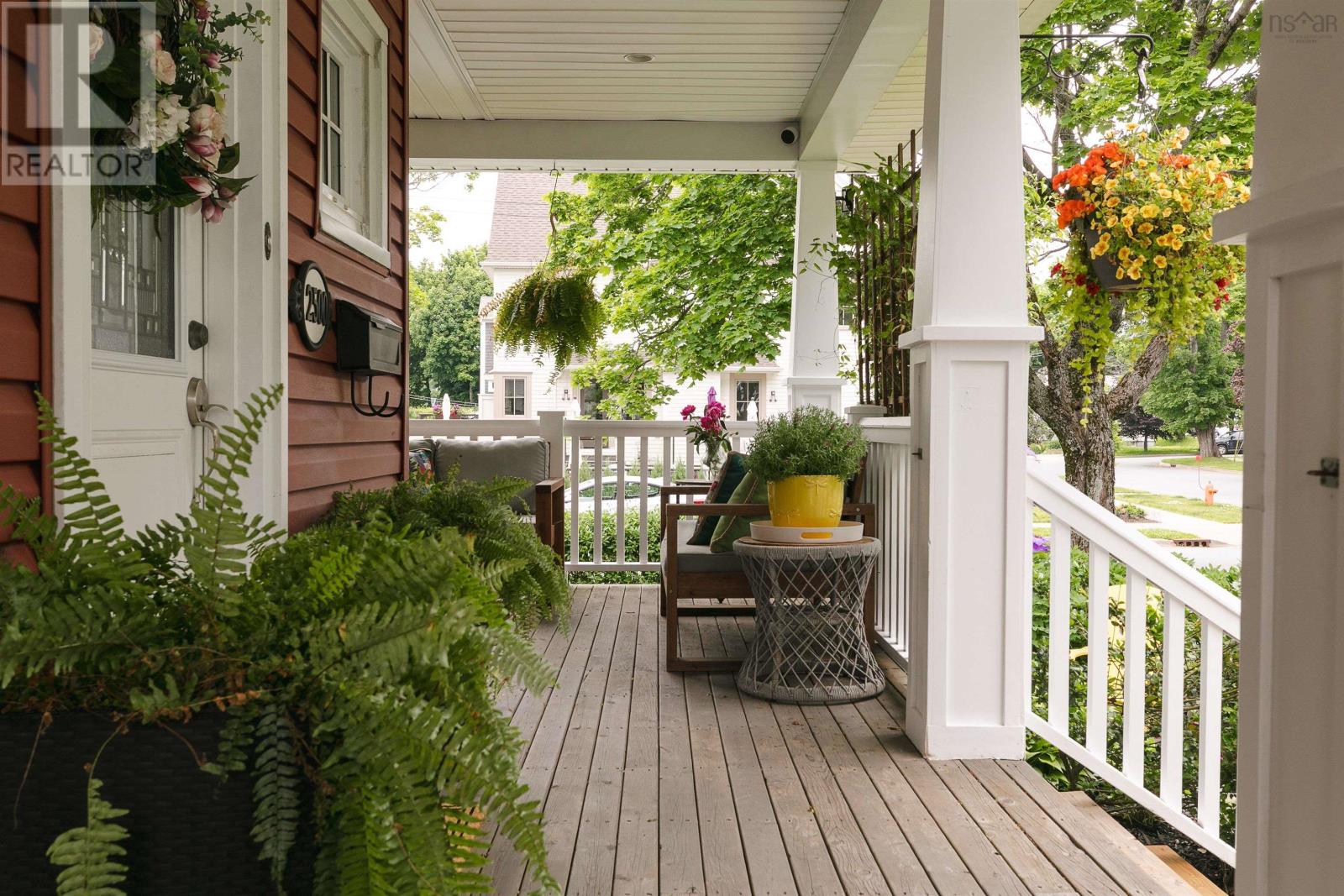 2500 Armcrescent West Avenue - 6