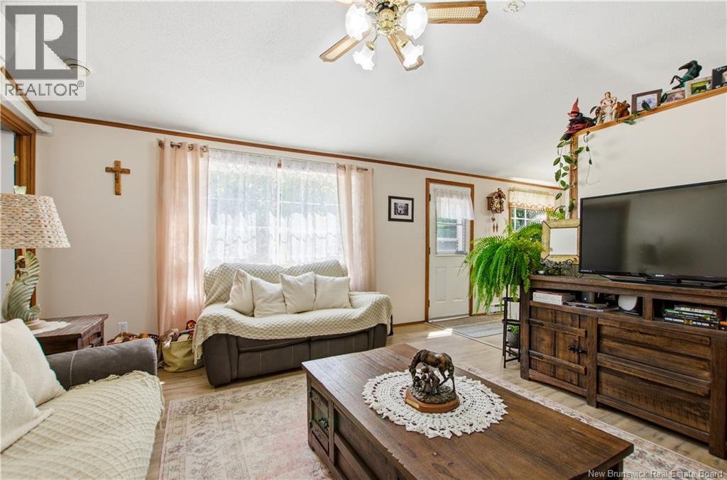 198 Lake Drive - 7
