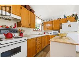 198 Lake Drive, Minto, NB E4B2M8 Photo 11