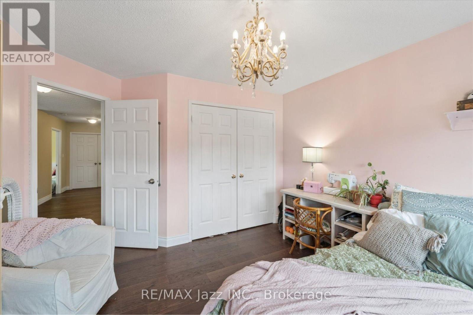 1312 LANGLEY CIRCLE - Image 43