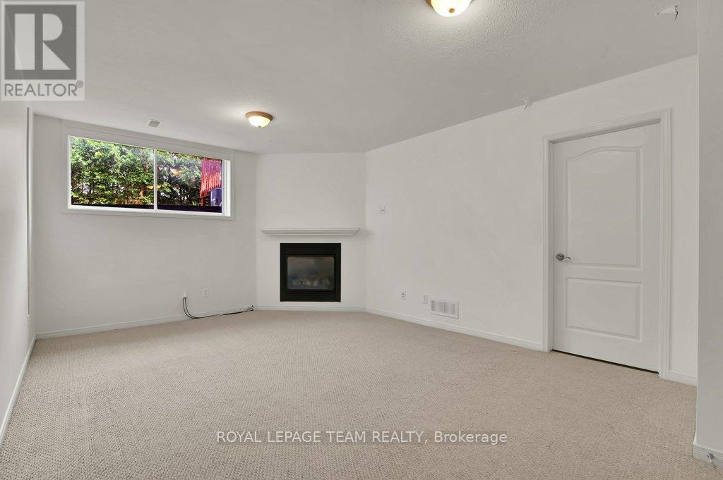 147 SORENTO STREET - 26