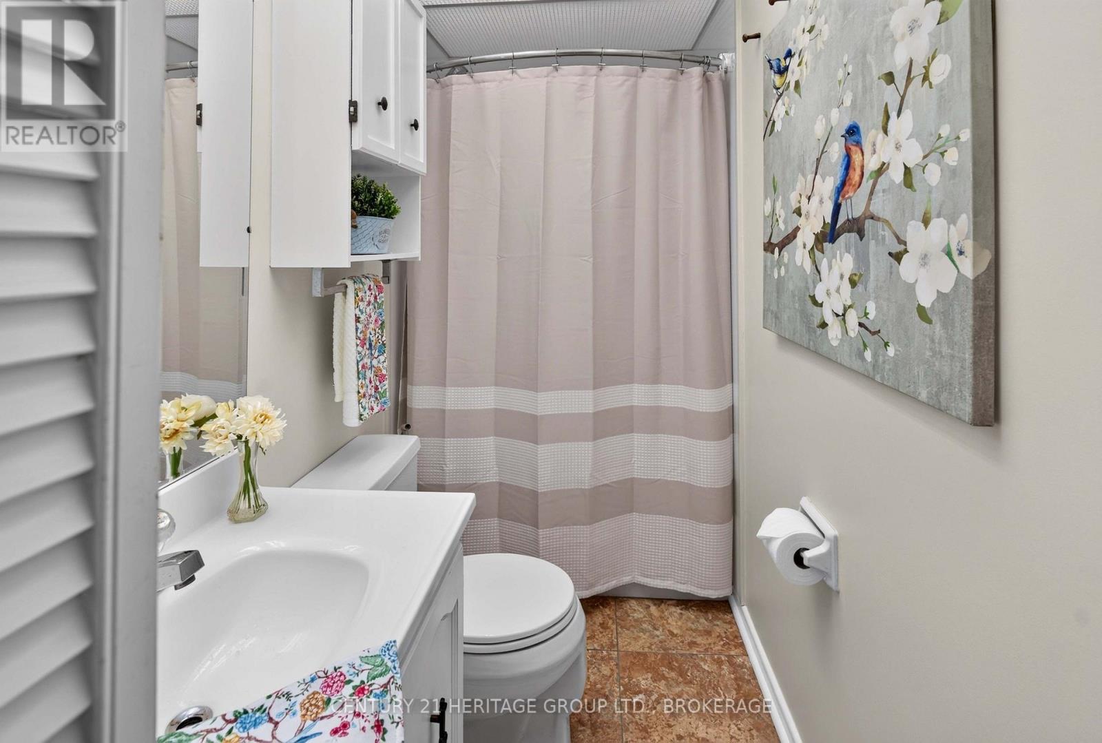 52 LOCHINVAR ROAD - 12