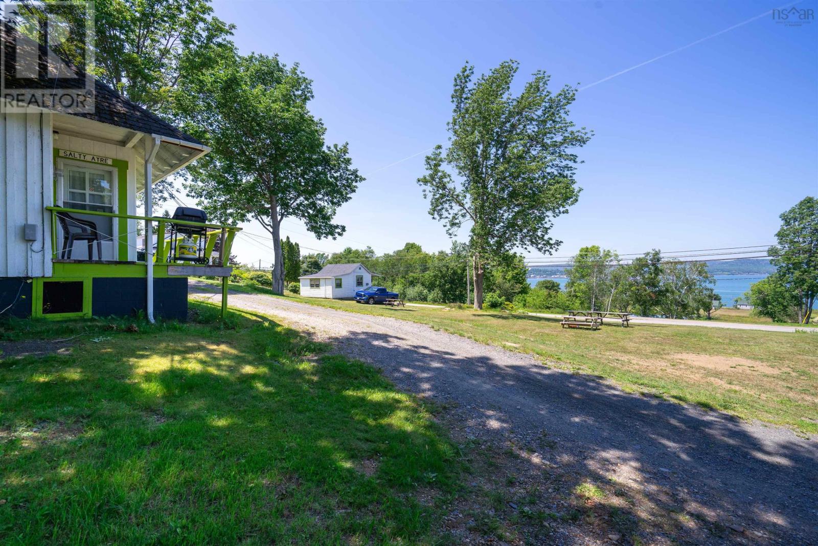 234 Highway 1 - 40