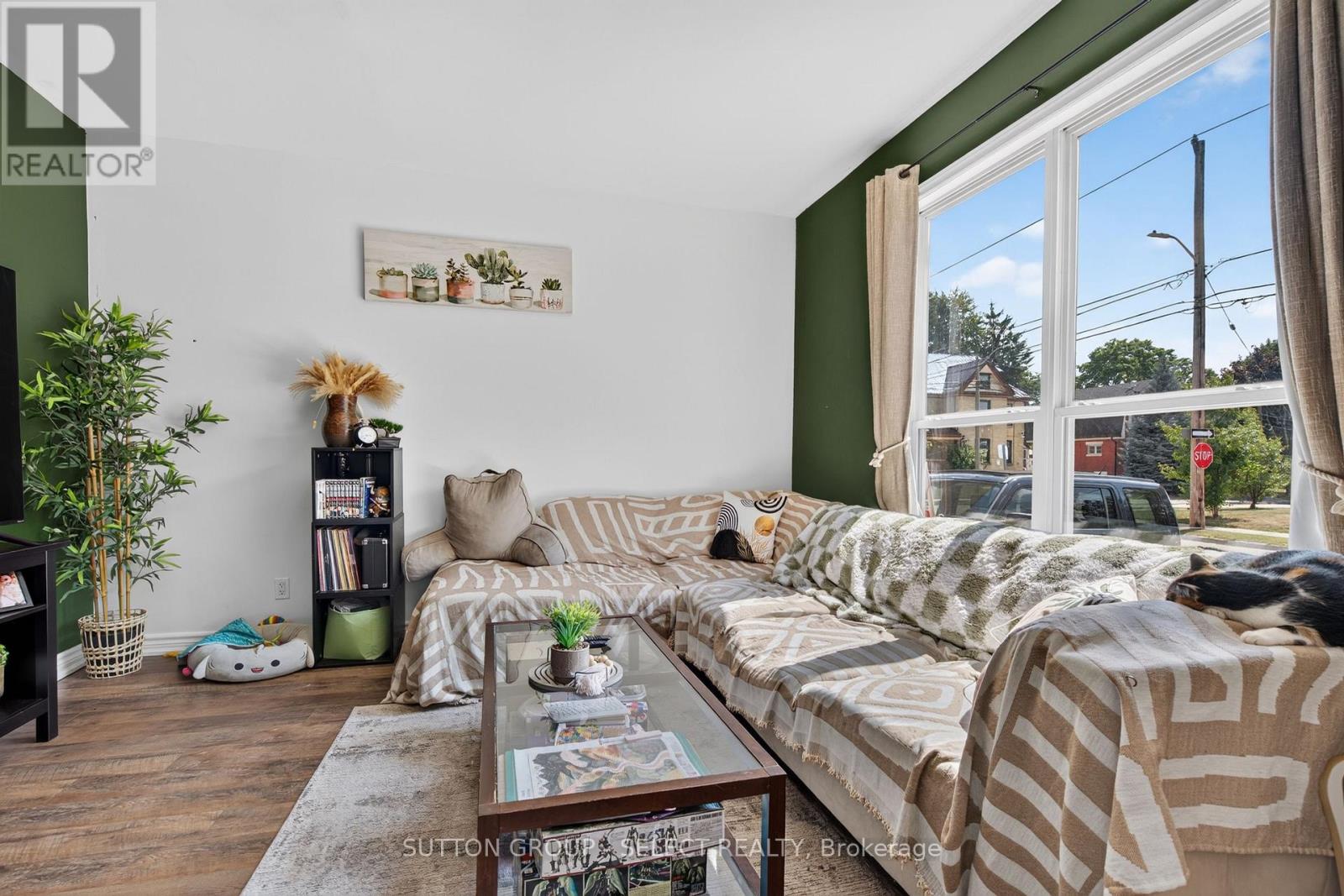 174 CLARENCE STREET - 7