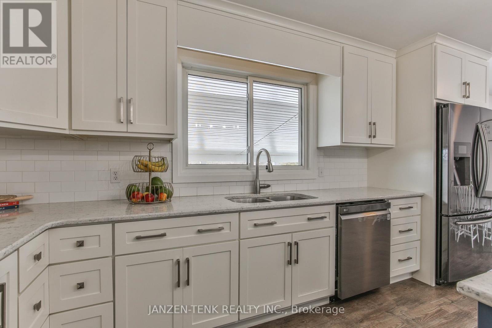 9432 RICHMOND ROAD - 14