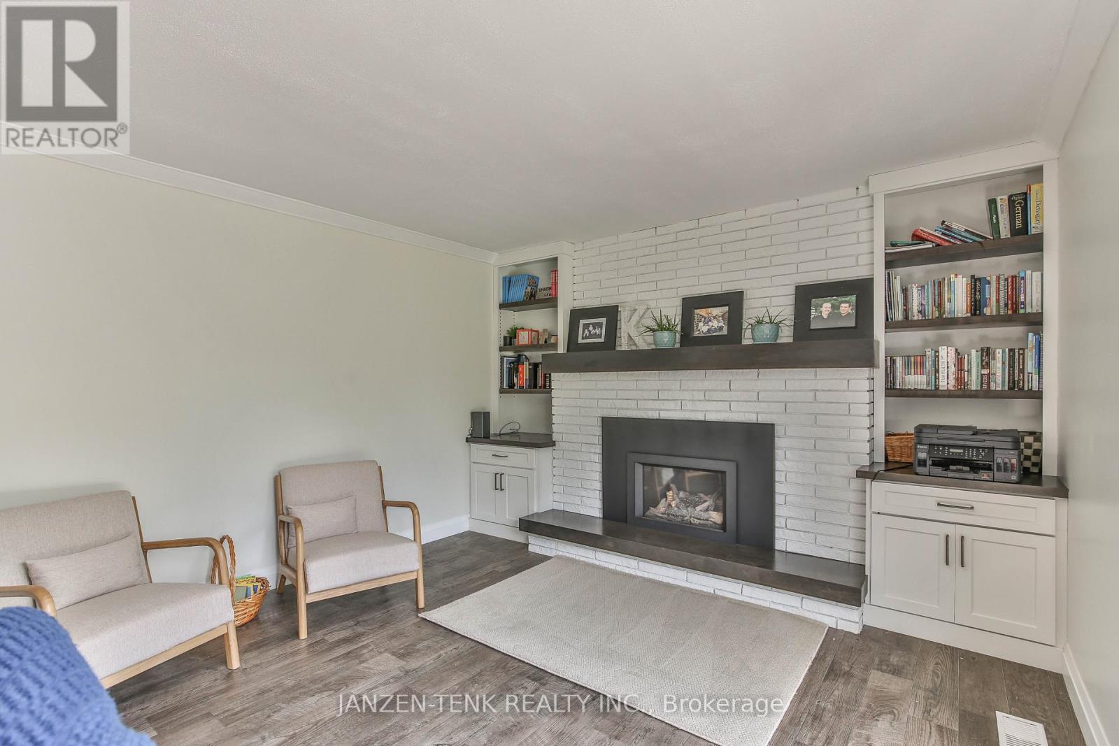 9432 RICHMOND ROAD - 22