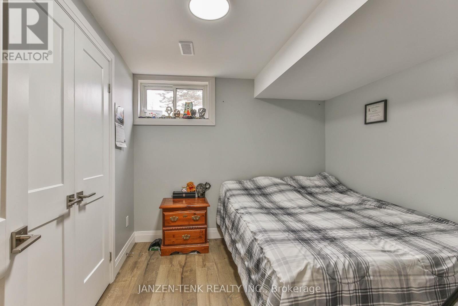 9432 RICHMOND ROAD - 29