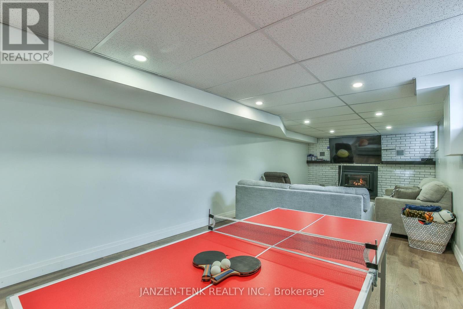 9432 RICHMOND ROAD - 30
