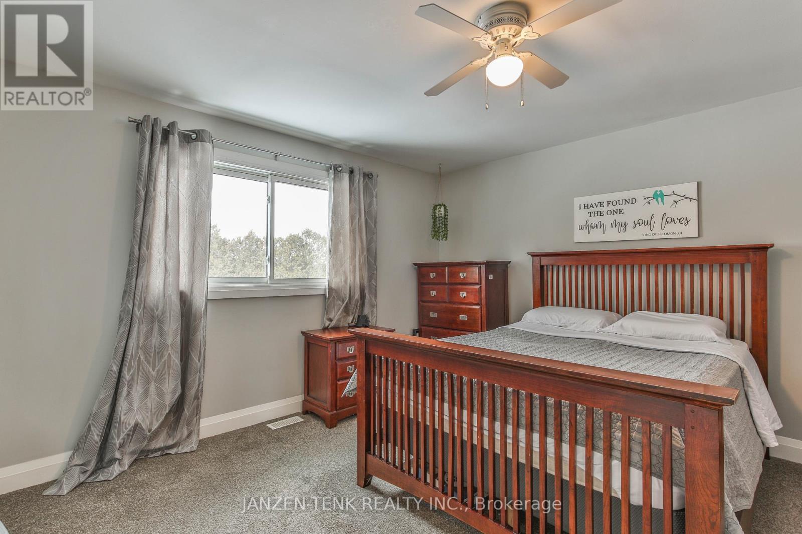 9432 RICHMOND ROAD - 32