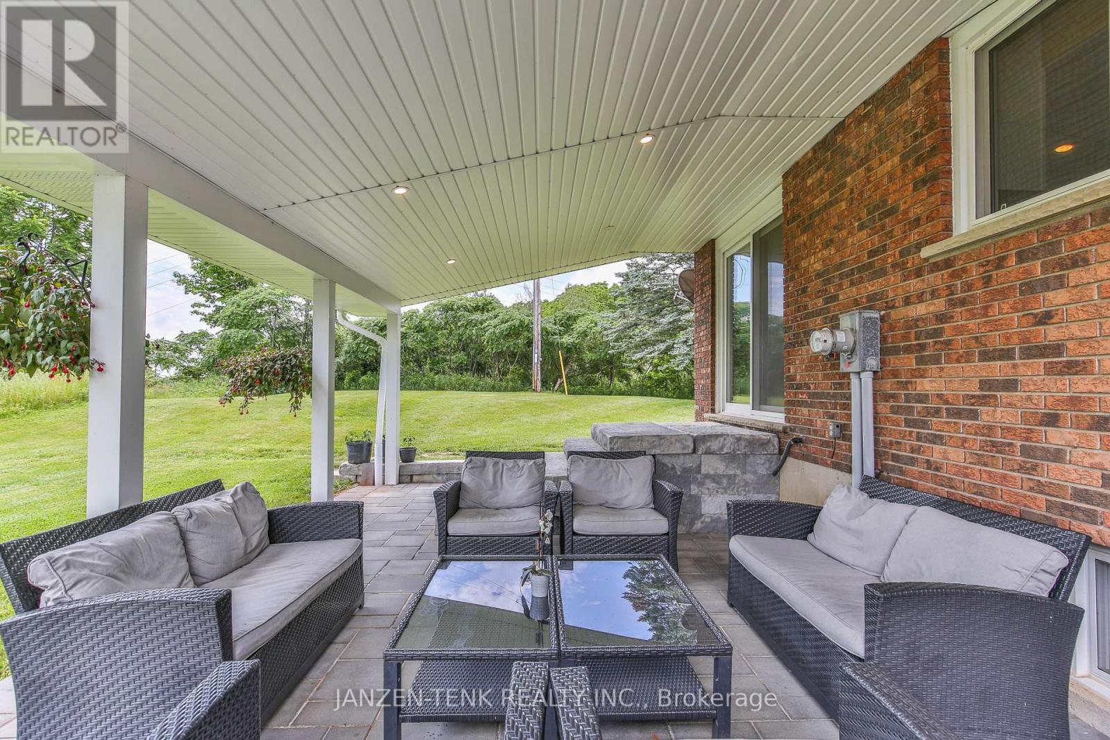9432 RICHMOND ROAD - 38