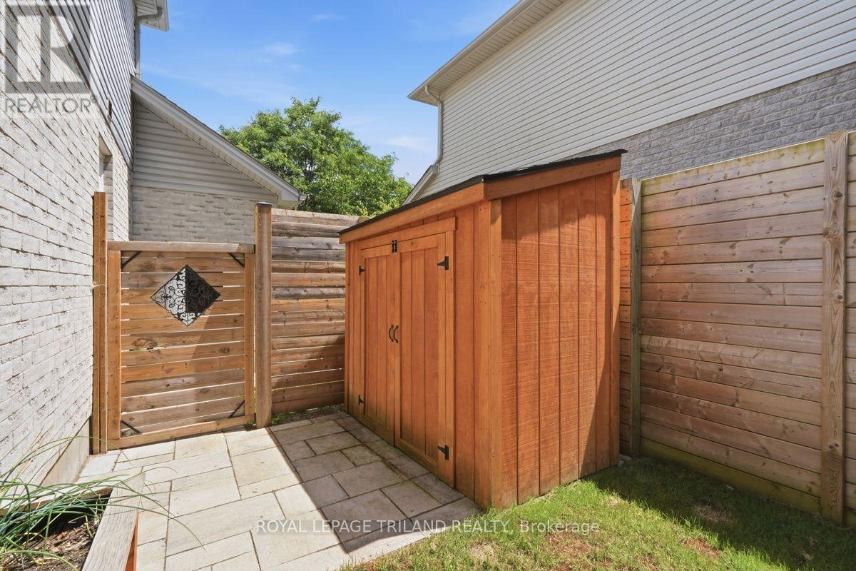 921 GUILDWOOD BOULEVARD - Image 40