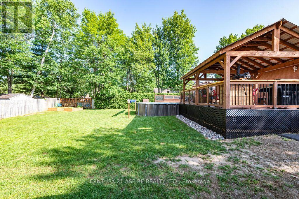 23 ROY STREET, Ottawa. Luxury613. By Peter Sagos - Image 12