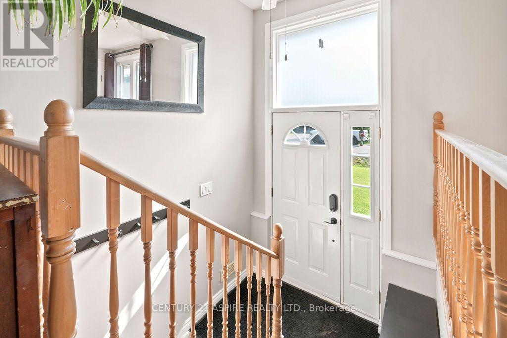 23 ROY STREET, Ottawa. Luxury613. By Peter Sagos - Image 15