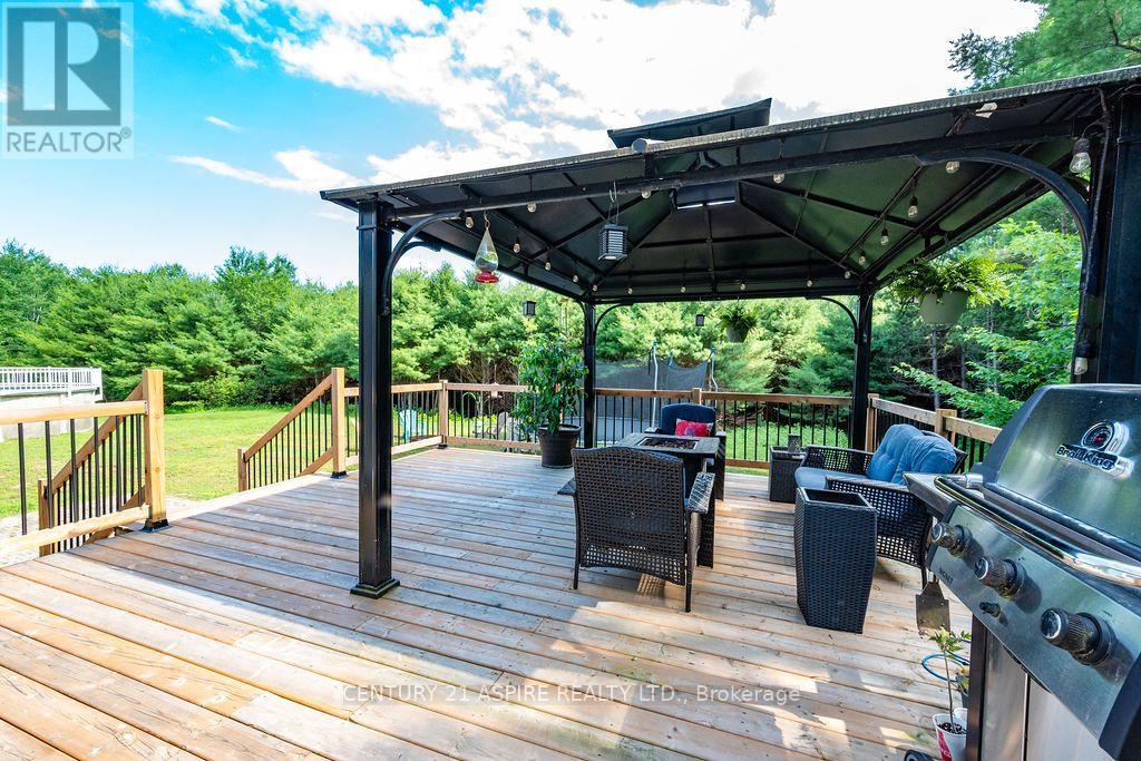 48 PLUM TREE LANE, Ottawa. Luxury613. By Peter Sagos - Image 12