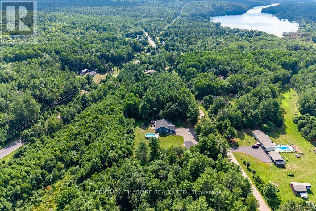 48 PLUM TREE LANE, Ottawa. Luxury613. By Peter Sagos - Image 17