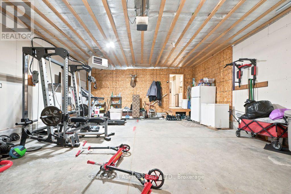 48 PLUM TREE LANE, Ottawa. Luxury613. By Peter Sagos - Image 46