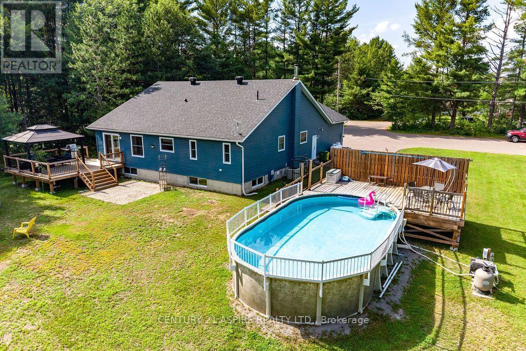 48 PLUM TREE LANE, Ottawa. Luxury613. By Peter Sagos - Image 8