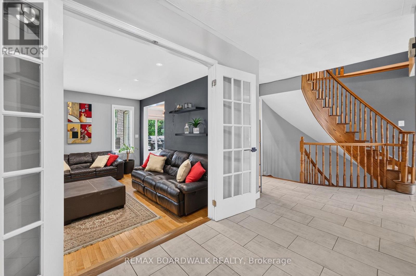 86 VANSTONE DRIVE, Ottawa. Luxury613. By Peter Sagos - Image 12