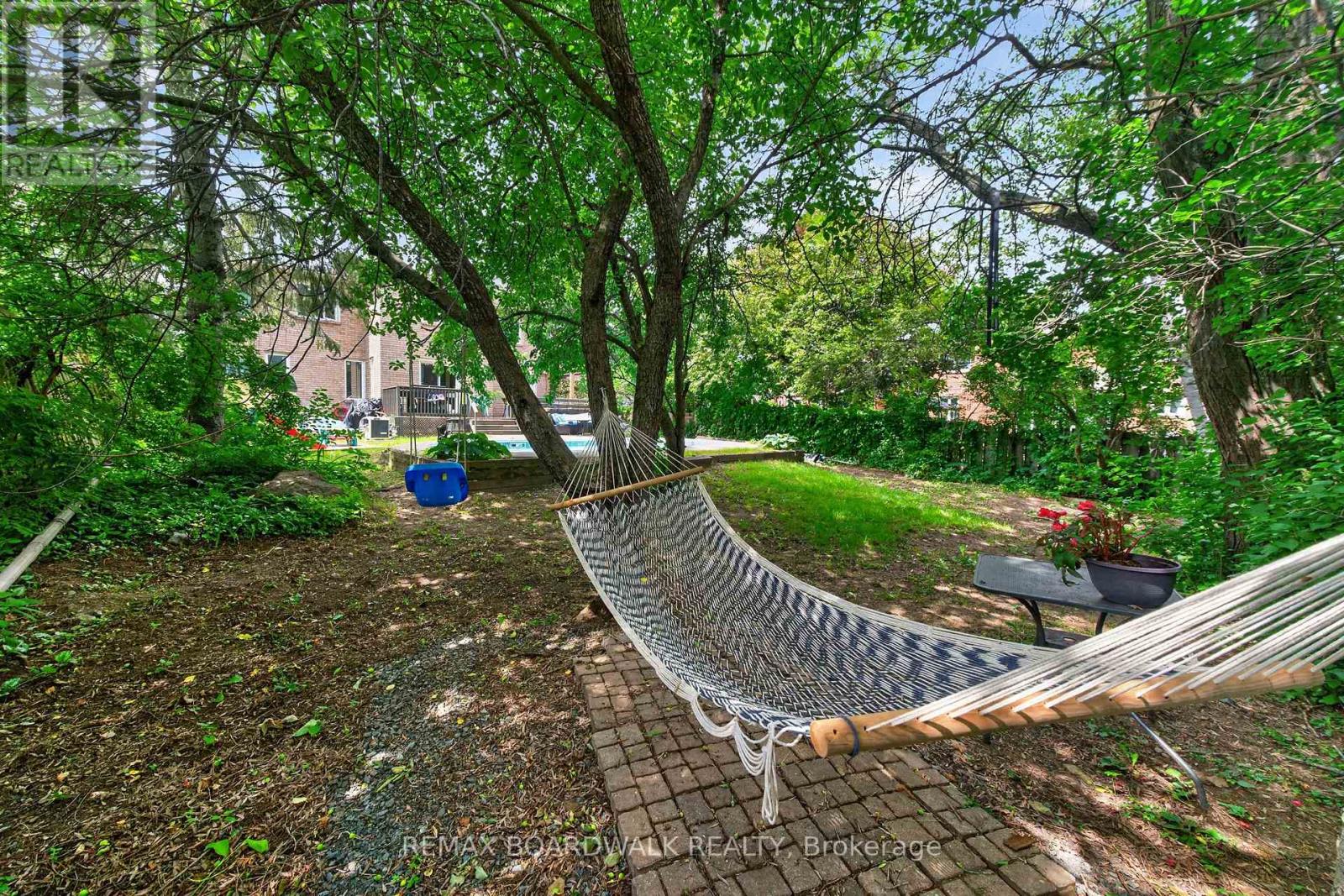 86 VANSTONE DRIVE, Ottawa. Luxury613. By Peter Sagos - Image 9