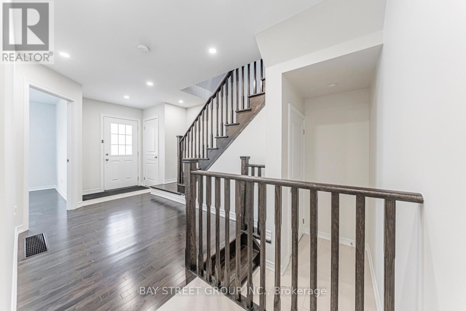13 HIGHBURY COURT - 11